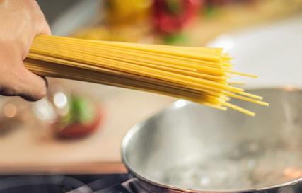 Как варить спагетти правильно, чтобы они не слипались после варки